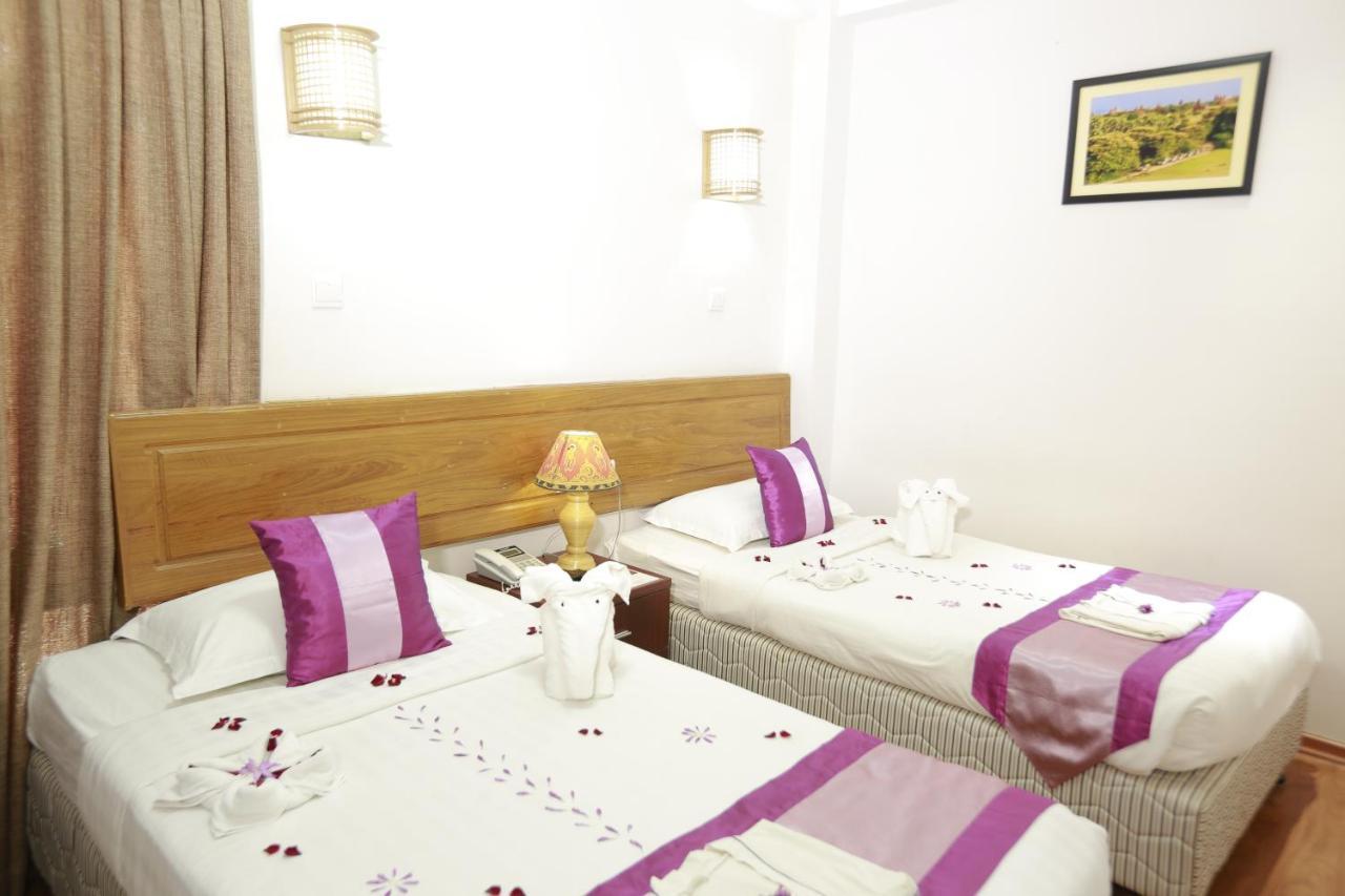Hotel Sincere Smile Bagan New Bagan Екстериор снимка