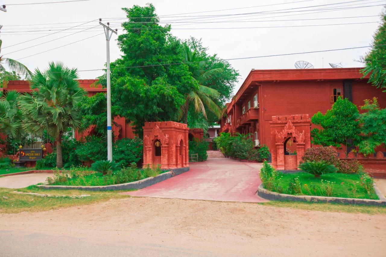 Hotel Sincere Smile Bagan New Bagan Екстериор снимка
